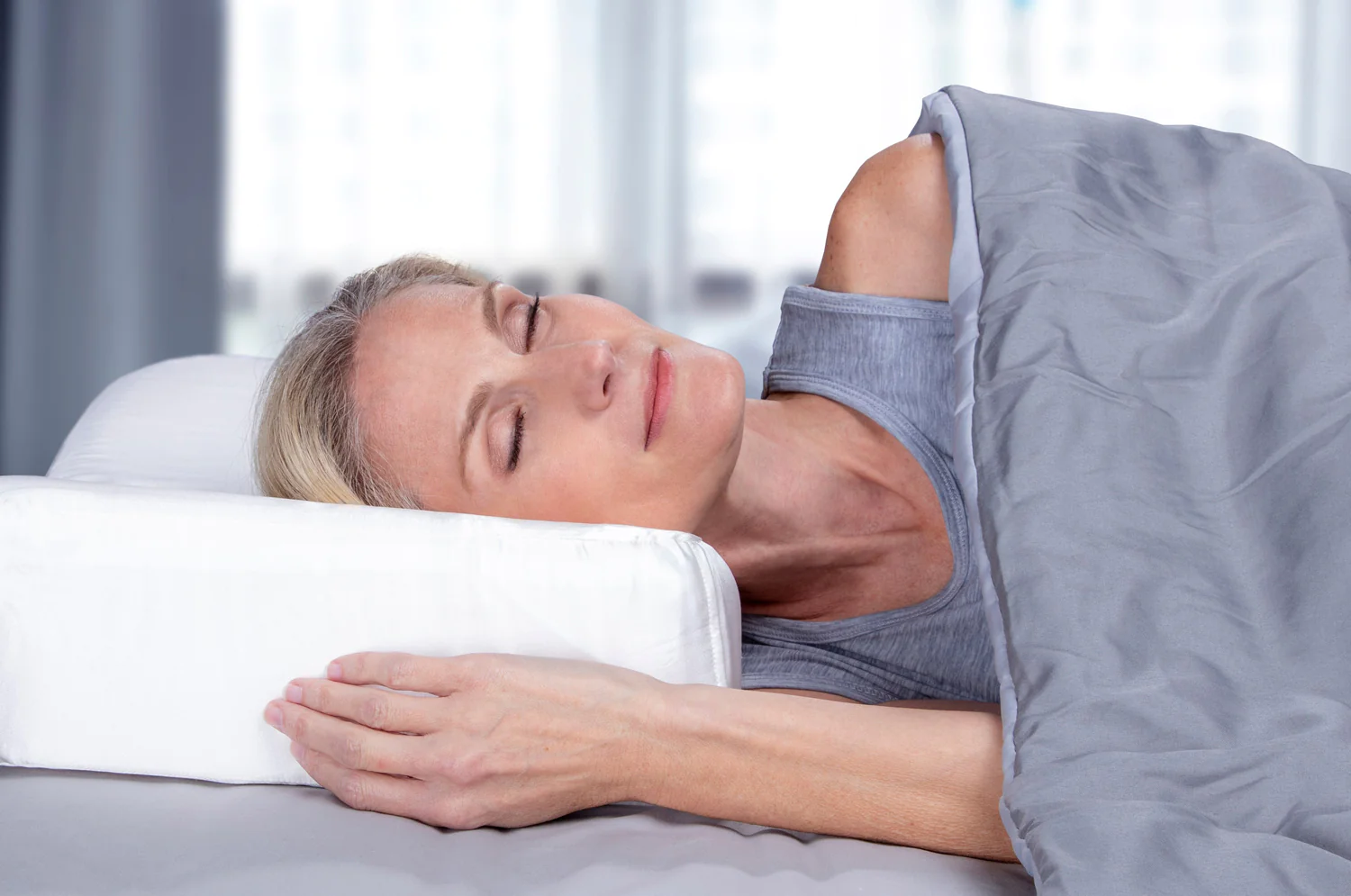 A pillow that reduces wrinkles and neck pain is on sale